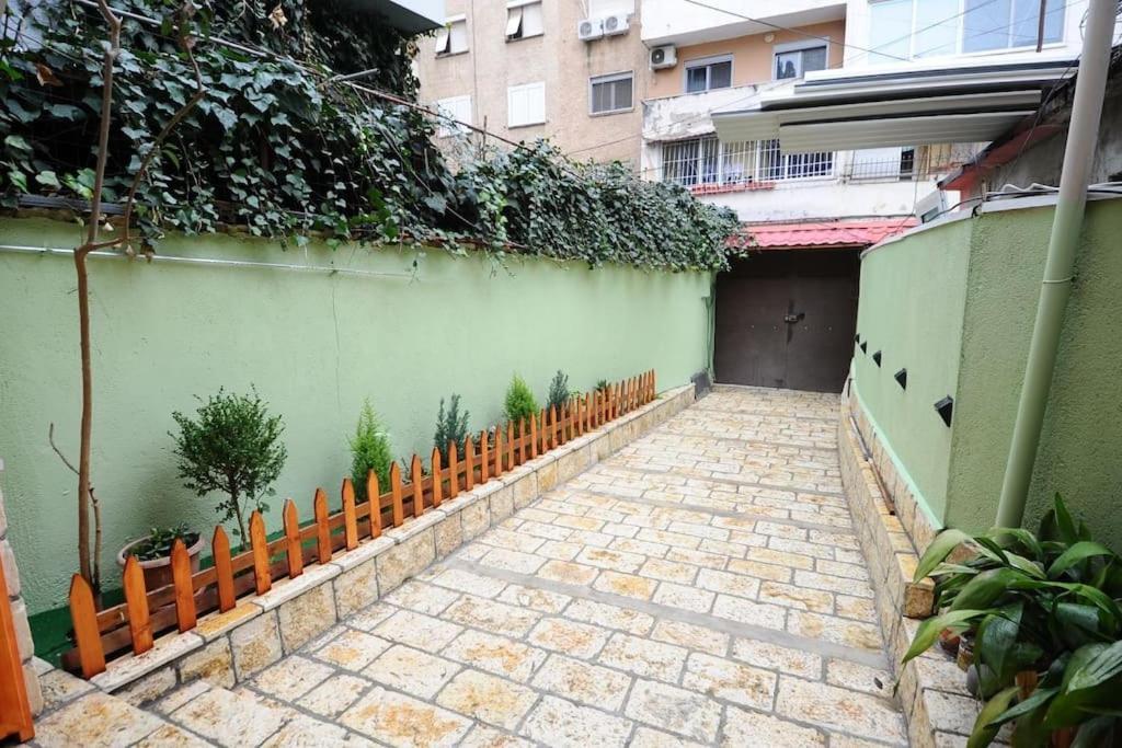Grandpa House App.1 Apartamento Tirana Exterior foto